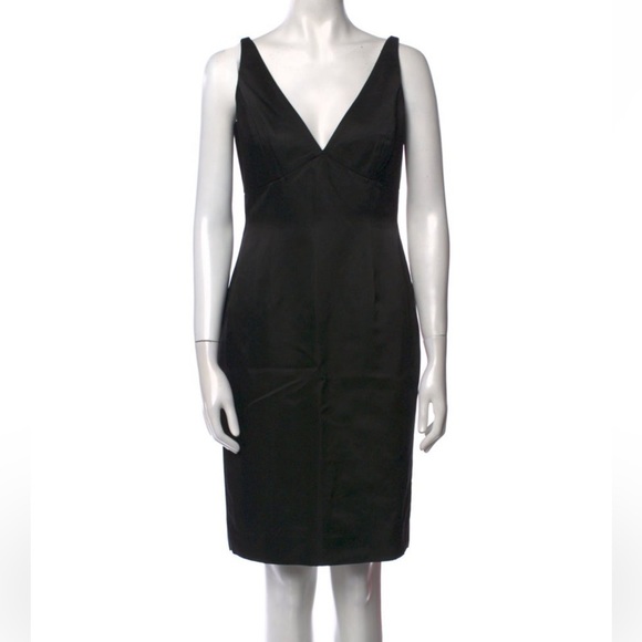 Pamella‎ Roland Silk Black Dress V Neck Cocktail Party Sheeth Pencil Size 4 - Picture 1 of 9